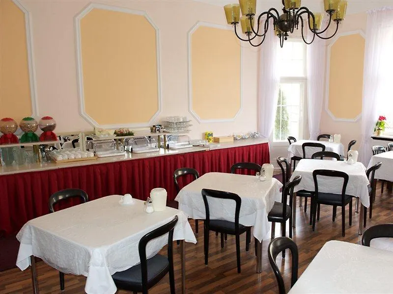 ברלין Hotel Castell Am Kurfuerstendamm 3*,