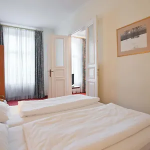 Acom-hotel Kurfuerstendamm מלון