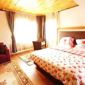 Herton Hotell